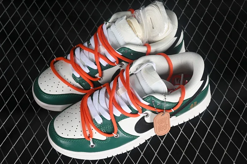 All categories Nk SB Dunk series Nk SB Dunk Low low-top sneakers Nk Dunk Low "Year of the Dragon" Year of the Dragon limited theme SB low-top casual sneakers DJ6188-100
